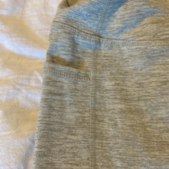 Gaiam grey capri length leggings - Picture 3 of 4